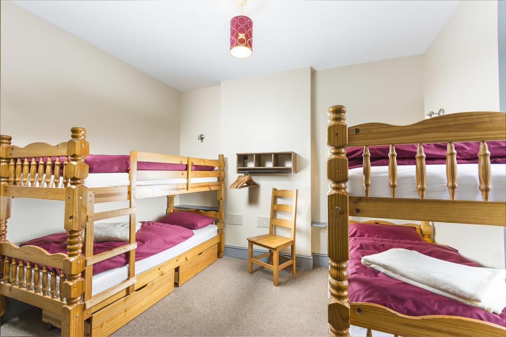 Llangollen Hostel Guest Rooms - No Dormitories - Self Catering Exterior foto